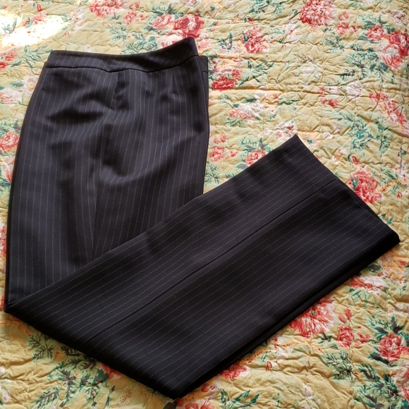 Le Suit Blue Pinstripe Career Pant Suit EUC - Picture 6 of 9